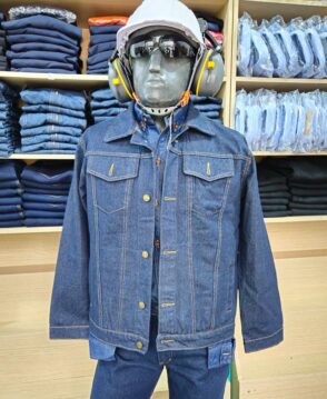 Chaqueta en Jean tipo Levis